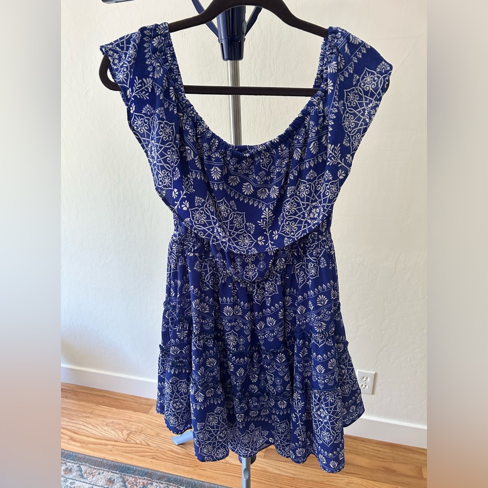 Blue dress